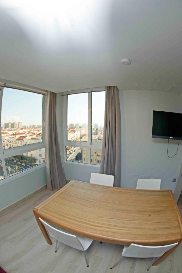 Modern & Stylish Loft With Breathtaking Views Free Wifi - Close To The Sea Málaga Eksteriør billede