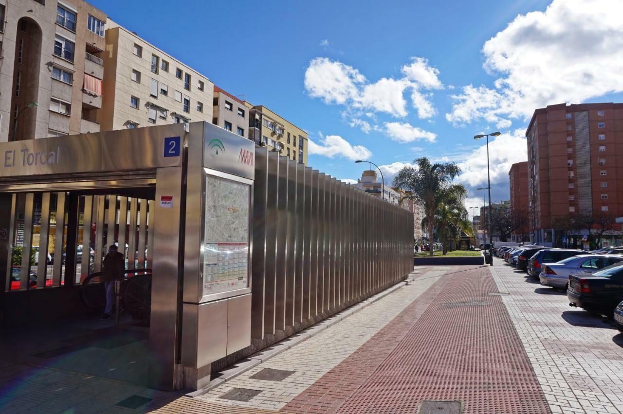 Modern & Stylish Loft With Breathtaking Views Free Wifi - Close To The Sea Málaga Eksteriør billede